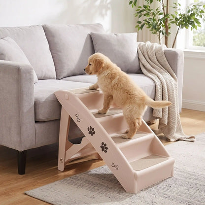Escalier-pour-chien-pliable-chiot-avec-design-pattes-os-de-chien de 4 marches en Polypropylène (PP) robuste,se plie avec un bouton de sécurité, conception stable en triangle avec pieds antidérapant marches larges avec tissu antidérapant et garde-corps de sécurité pour chien et chien de petite à moyenne race-un chiot de race moyenne qui monte sur l'escalier avec structure stable triangulaire avec 4 pieds antidérapants pour rejoindre en toute sécurité assis le canapé du salon de l'appartement