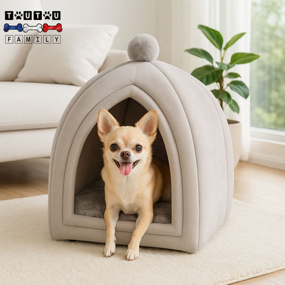 Niche-d-intérieur-pour-chien-nain-un chihuahua dans sa niche lavable et résistante de couleur grise au design yourte pour petit chien jusqu'à 3 kg